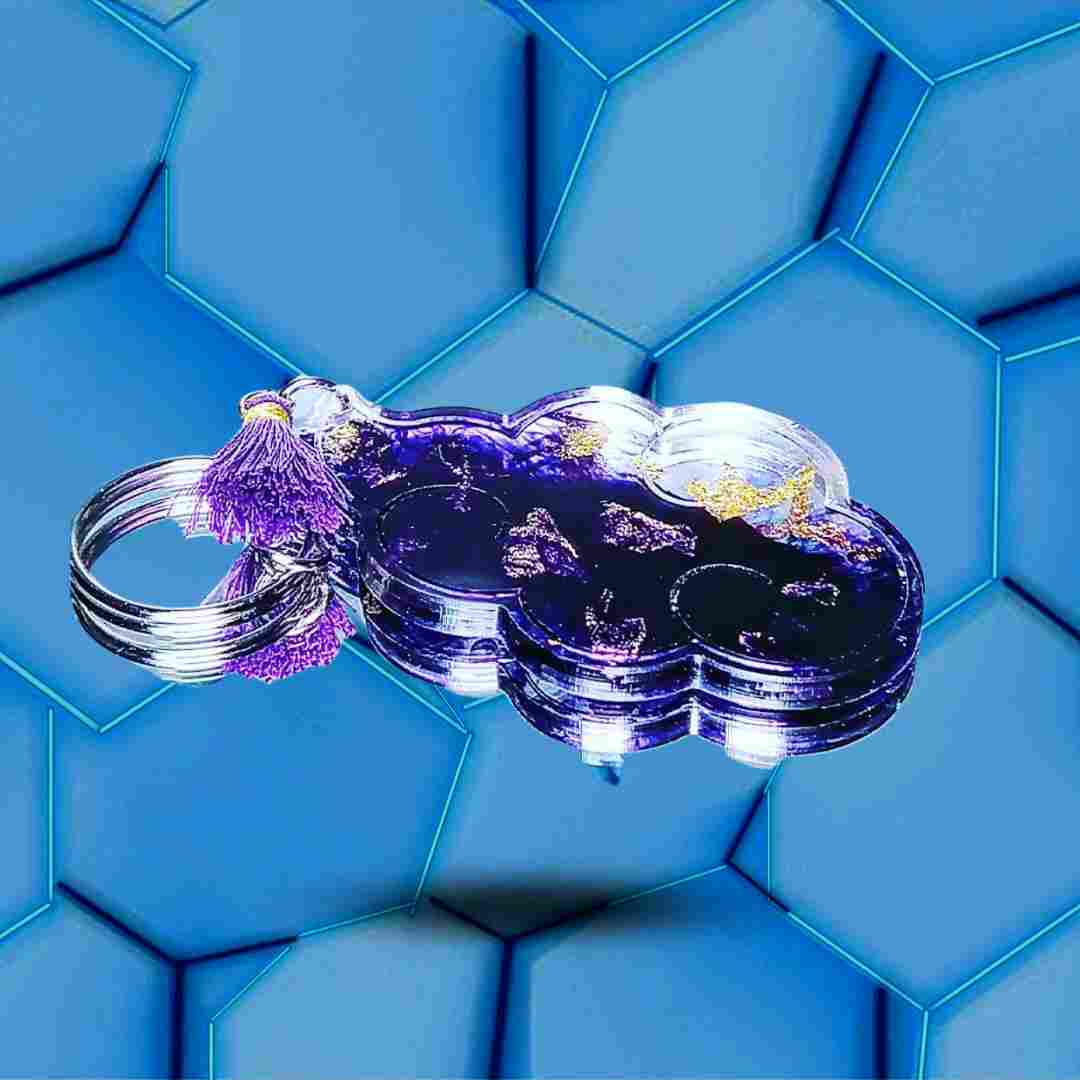 Porte-clé Akatsuki violet et doré