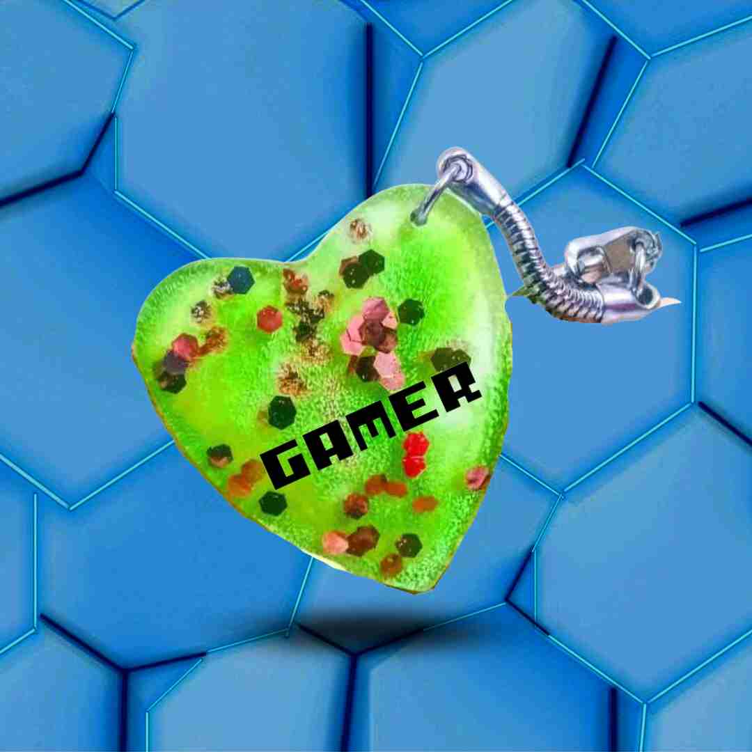 Porte-clés en forme de cœur vert avec l'inscription "GAMER"